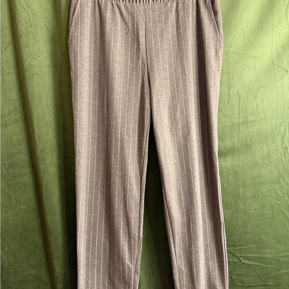 a new day Women's Pinstriped Greyish-Purple Cropped Pants